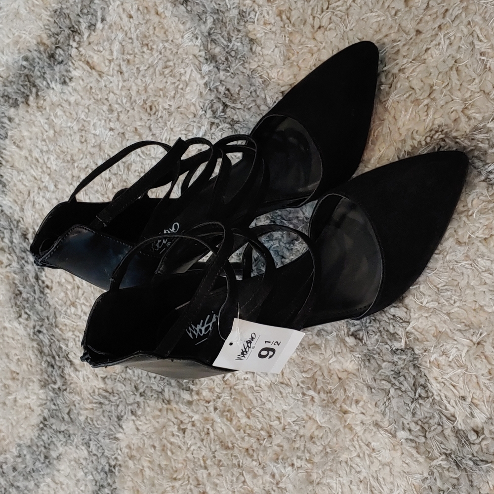 9.5 New strappy heals